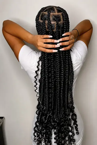Jumbo Knotless Braids